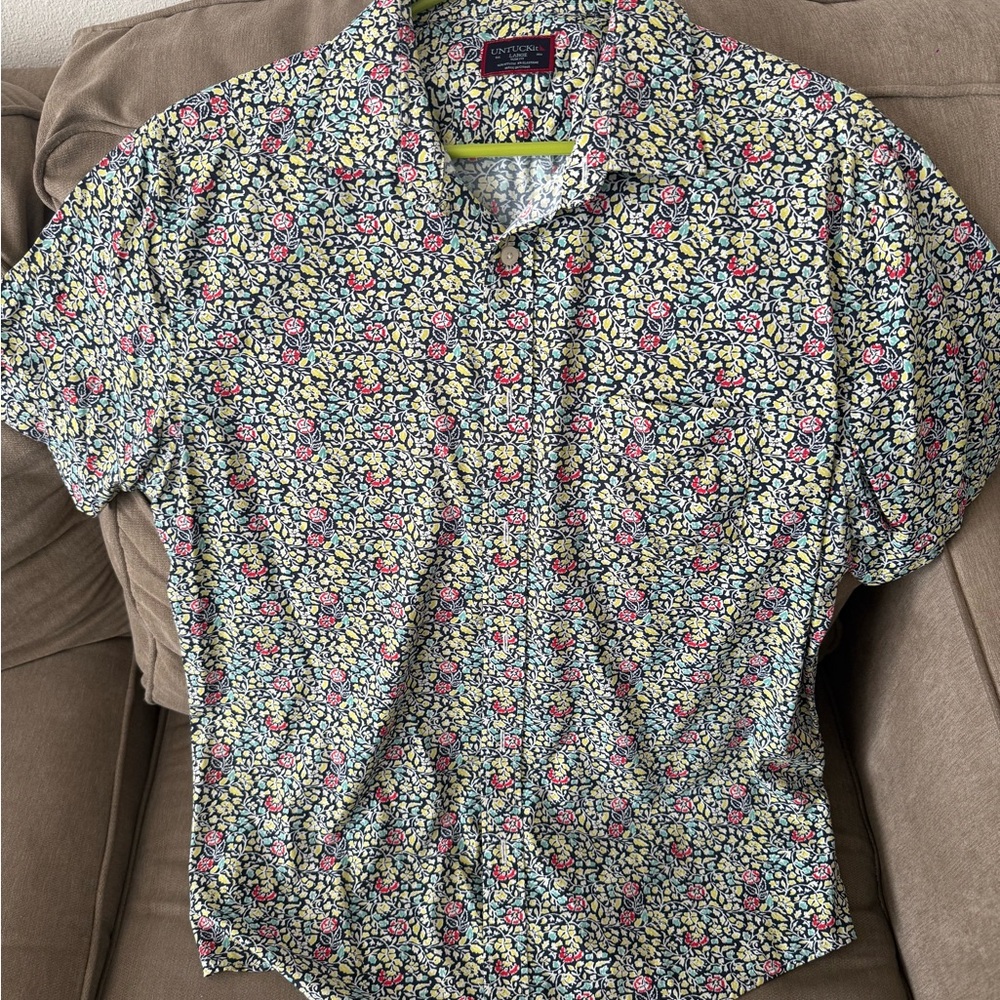 UNTUCKit Multicolor Floral Men's Shirt